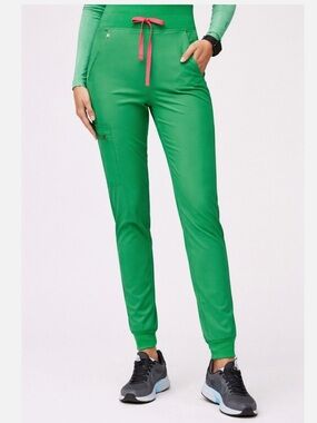 Figs Limited Edition Zamora joggers Safety Green